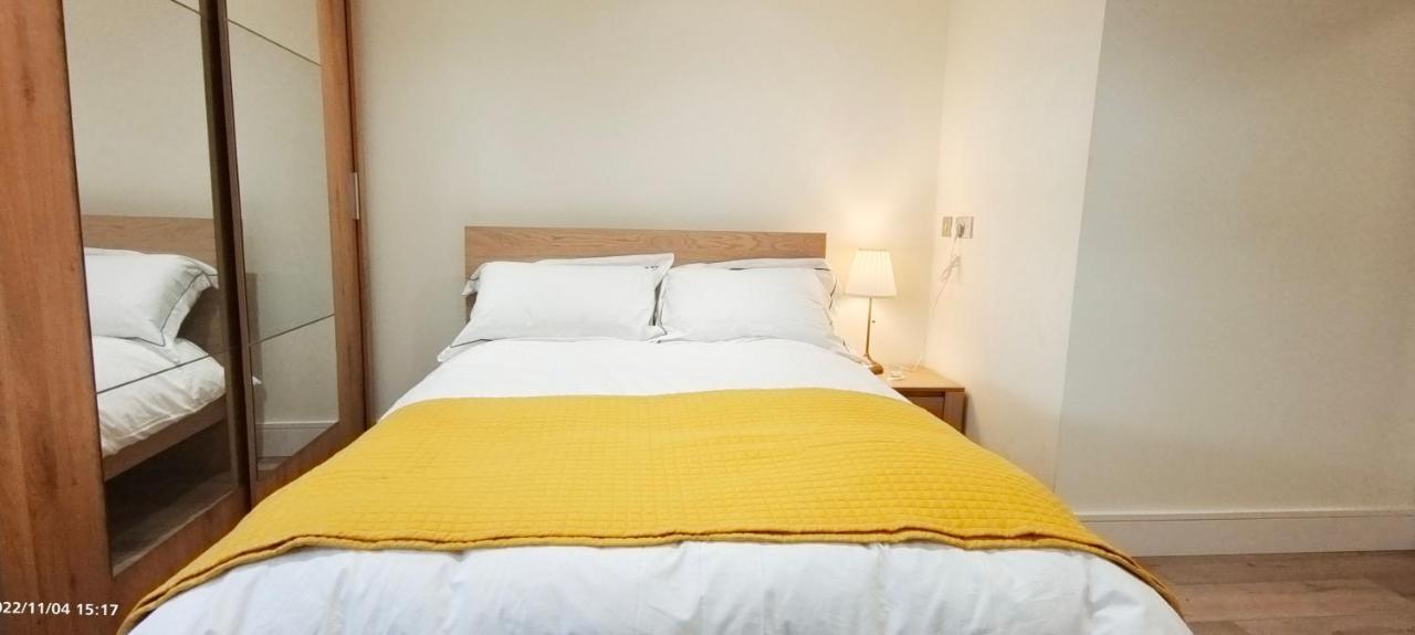 First Floor Flat 1 Northwood Apartment London Ngoại thất bức ảnh